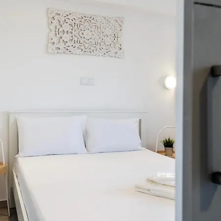 T1 Aconchegante Com Ac E Wifi Na Da Rocha *